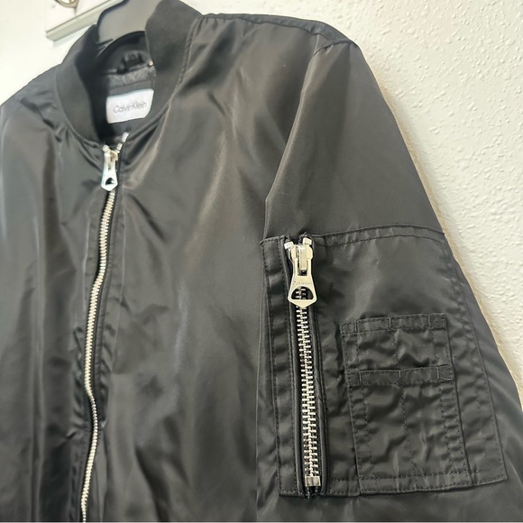 Calvin Klein Men's Classic Black Bomber Jacket - Picture 5 of 9